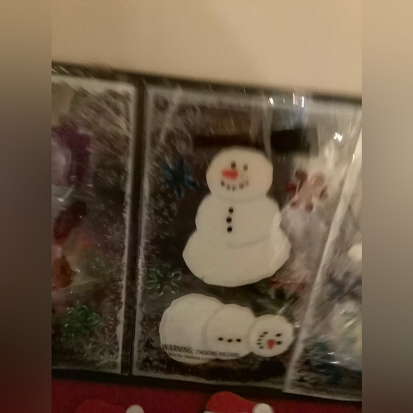 Christmas decorations package, ornaments, lights, gel window decals, sock holder - Picture 3 of 10